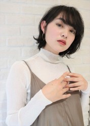 スタイリッシュなレイヤーボブ